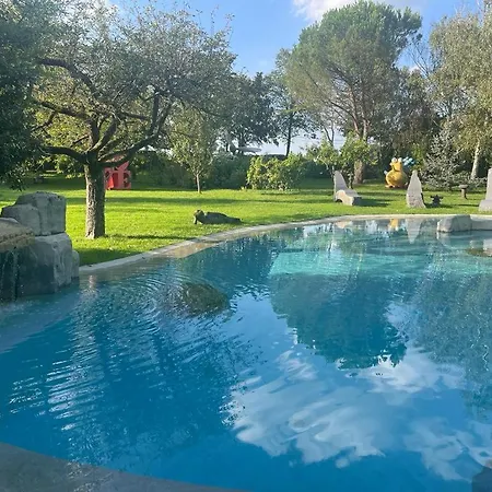 Loft De Charme Au Milieu De La Nature Avec Piscine