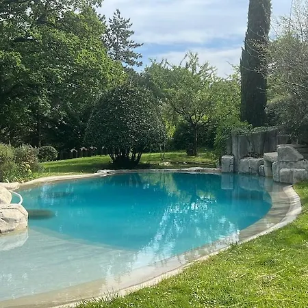 Apartamento Loft De Charme Au Milieu De La Nature Avec Piscine