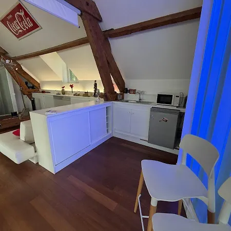 Loft De Charme Au Milieu De La Nature Avec Piscine Apartamento Les Loges-en-Josas
