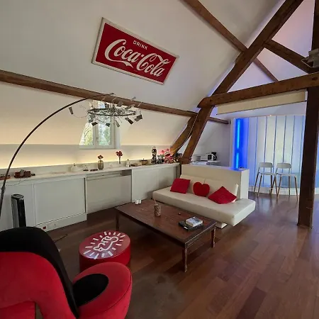 Apartman Loft De Charme Au Milieu De La Nature Avec Piscine *