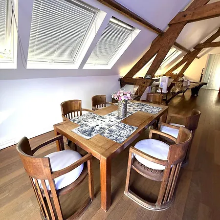 Loft De Charme Au Milieu De La Nature Avec Piscine Apartamento
