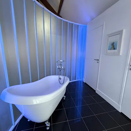 Loft De Charme Au Milieu De La Nature Avec Piscine * Les-Loges-en-Josas